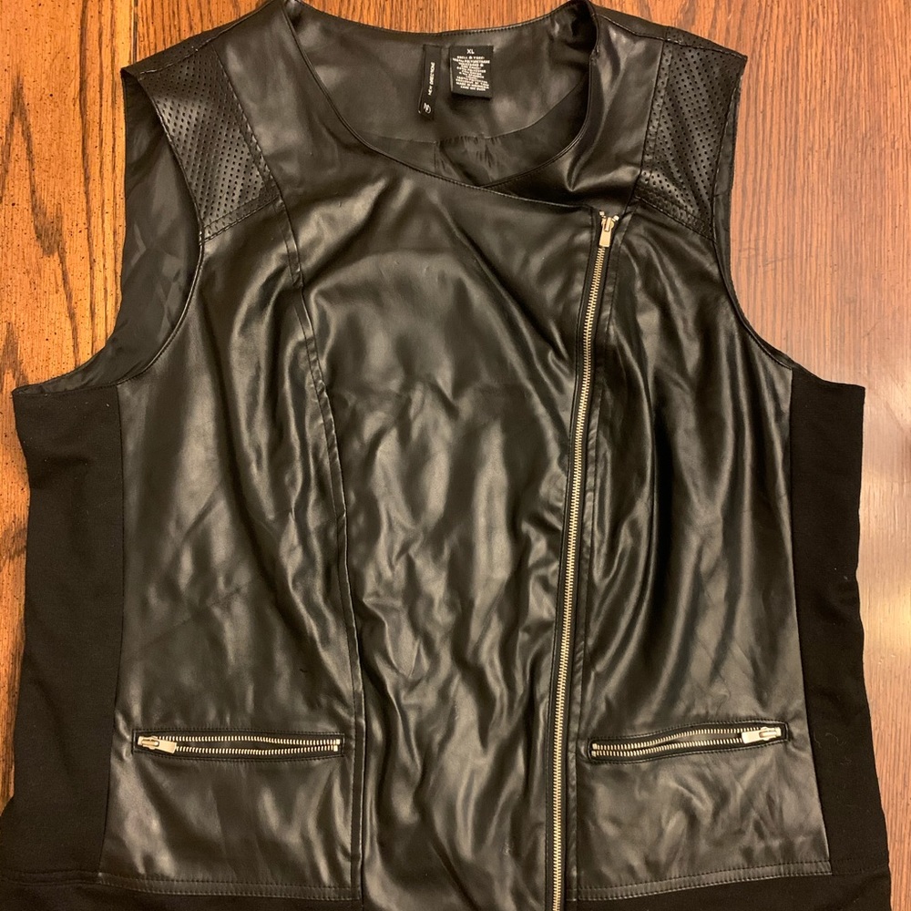 Leather vest. Pants available in other listing.
